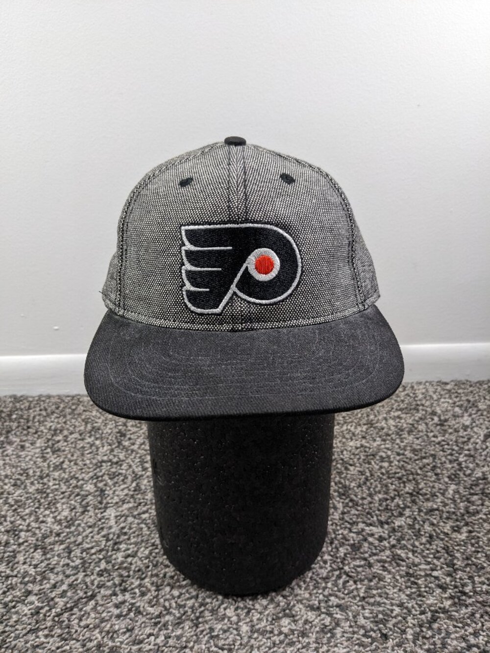 Vintage 90s Philadelphia Flyers Hat Cap CCM #1 Apparel Micro Checked Strapback